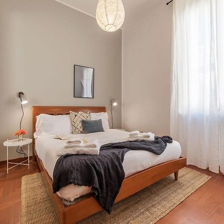 Lively Roma Trastevere Renovated Apartment - FromhometoРим Екстер'єр фото