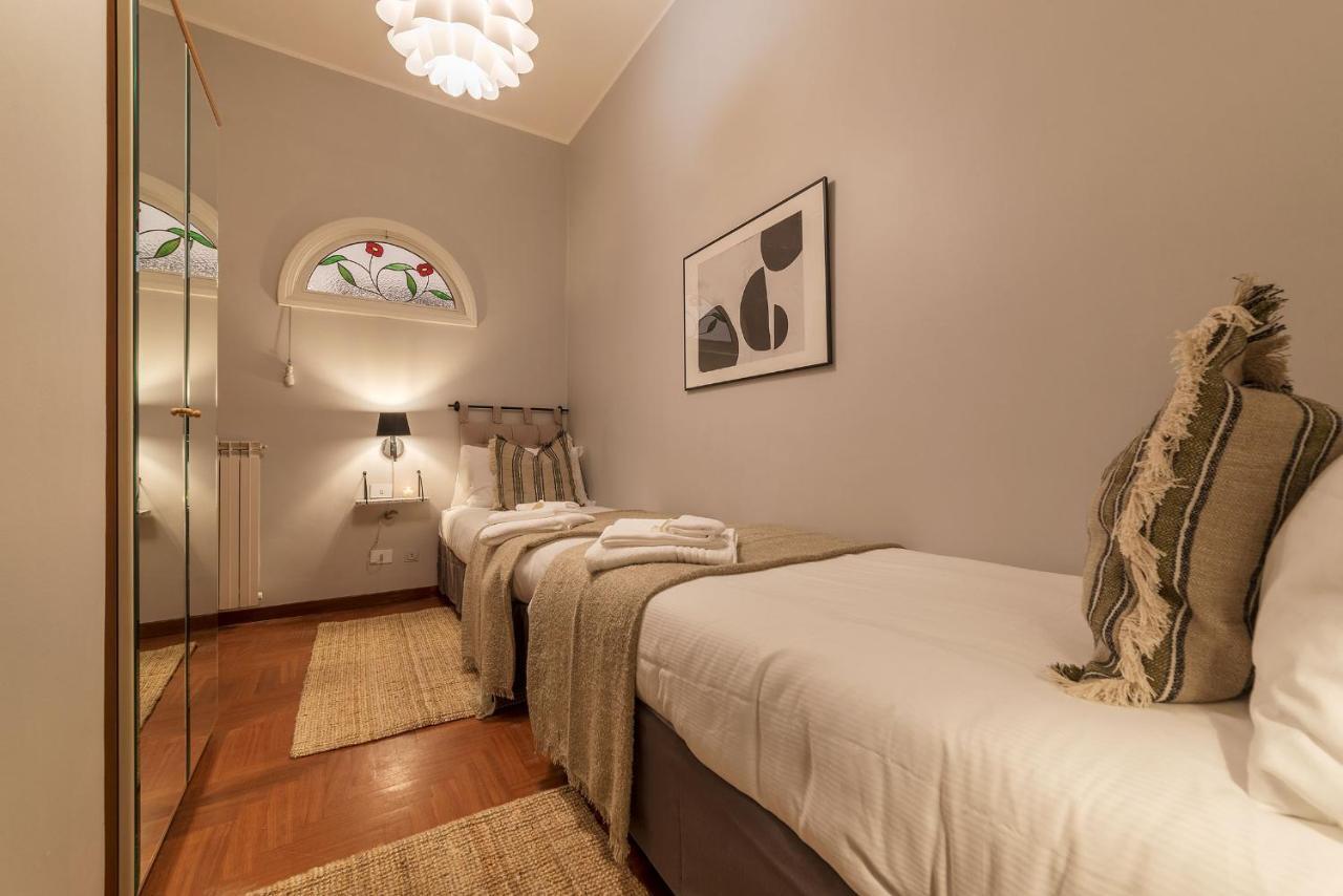 Lively Roma Trastevere Renovated Apartment - FromhometoРим Екстер'єр фото