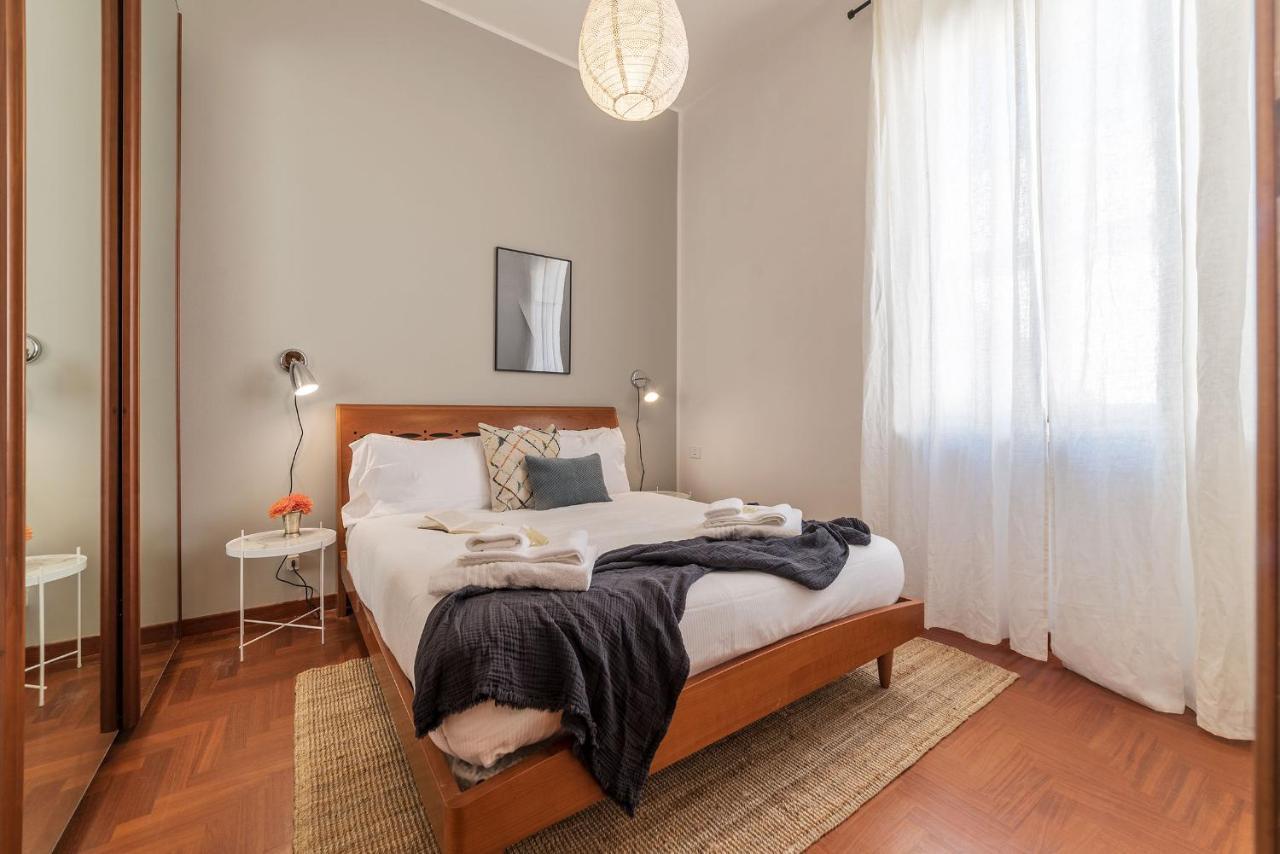 Lively Roma Trastevere Renovated Apartment - FromhometoРим Екстер'єр фото