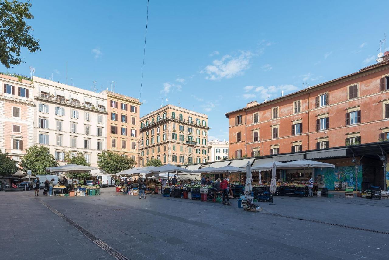 Lively Roma Trastevere Renovated Apartment - FromhometoРим Екстер'єр фото